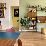 De Charme Vue * Каси