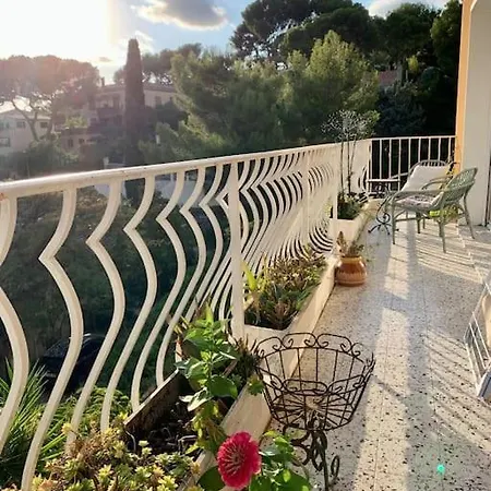 De Charme Vue