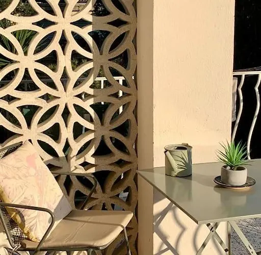 De Charme Vue * Cassis