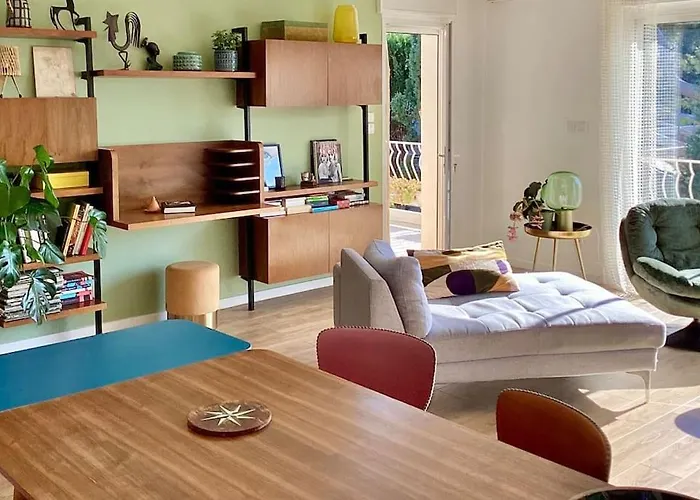 De Charme Vue * Cassis